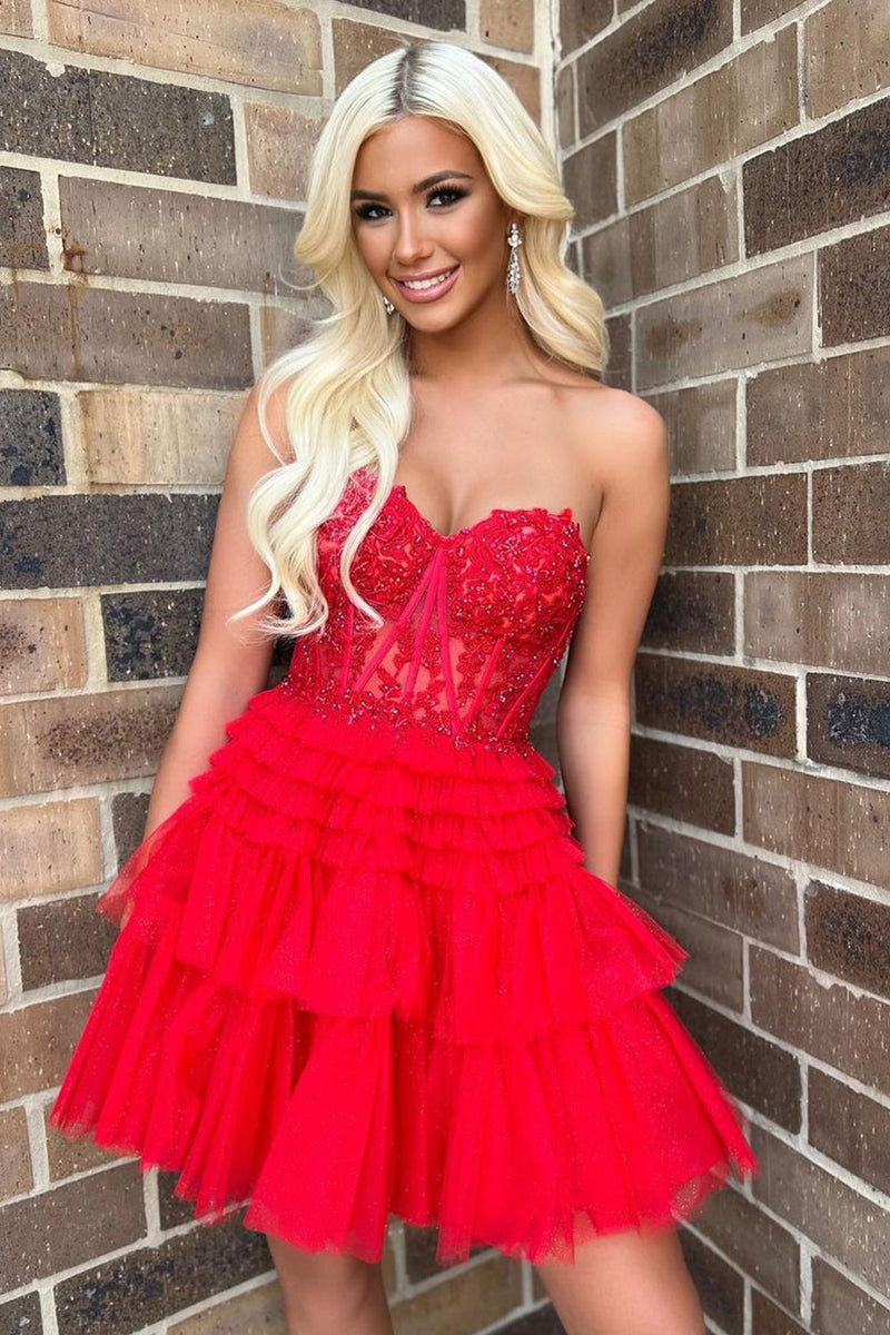 Vestido corto de encaje con escote en forma de corazón para regreso a casa