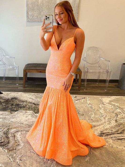 Vestido de fiesta de sirena con escote en V y lentejuelas en color naranja