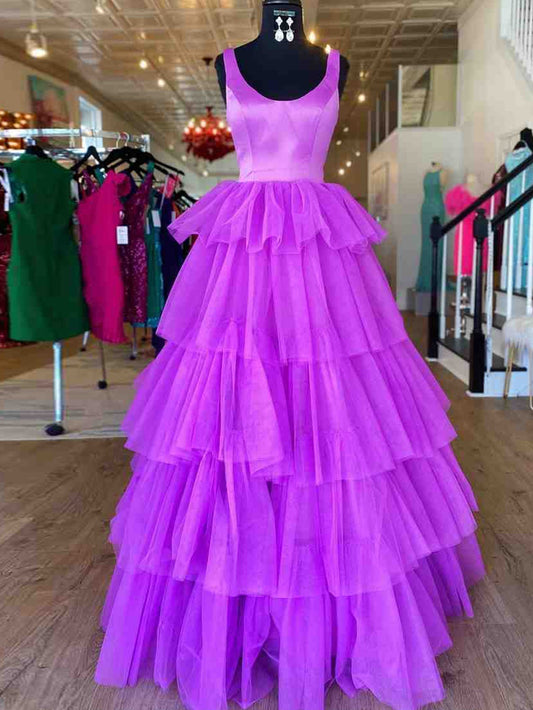 Vestido de fiesta largo de tul morado con volantes y corte A de Roycebridal
