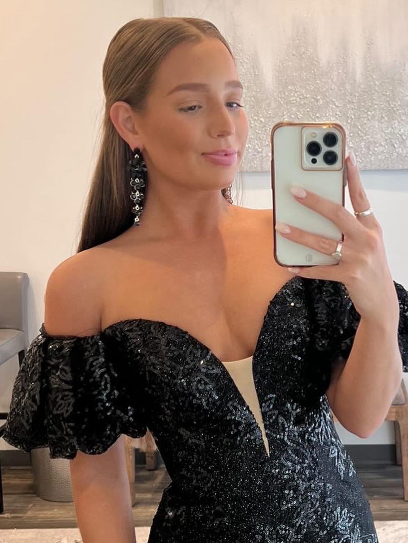 Vestido de fiesta largo de sirena con lentejuelas y sin tirantes negro