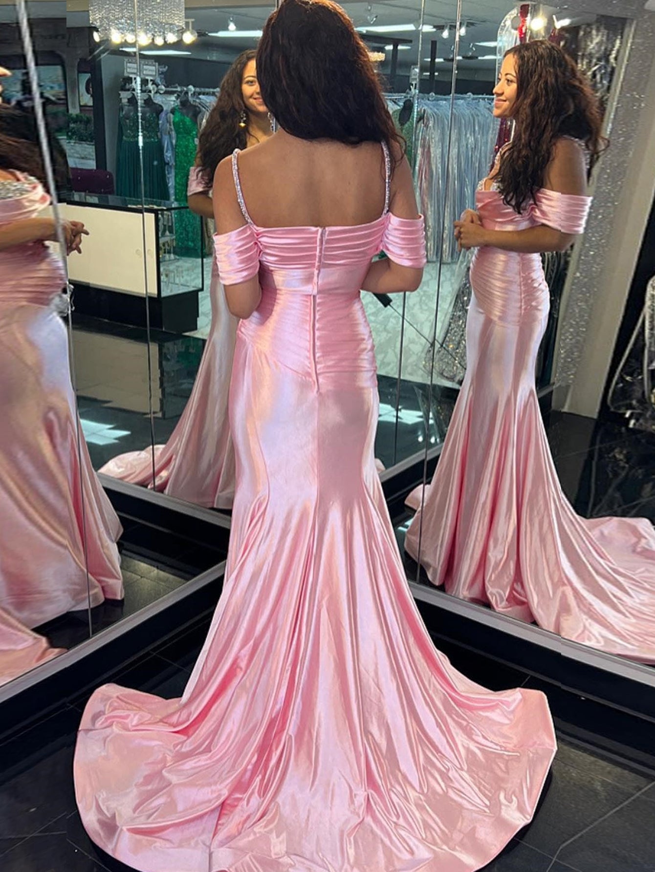 Vestido de fiesta largo de sirena con cuello de corazón