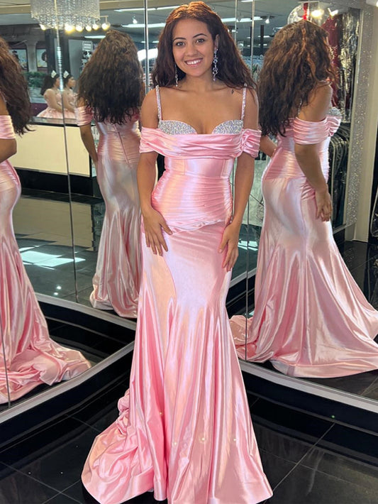 Vestido de fiesta largo de sirena con cuello de corazón