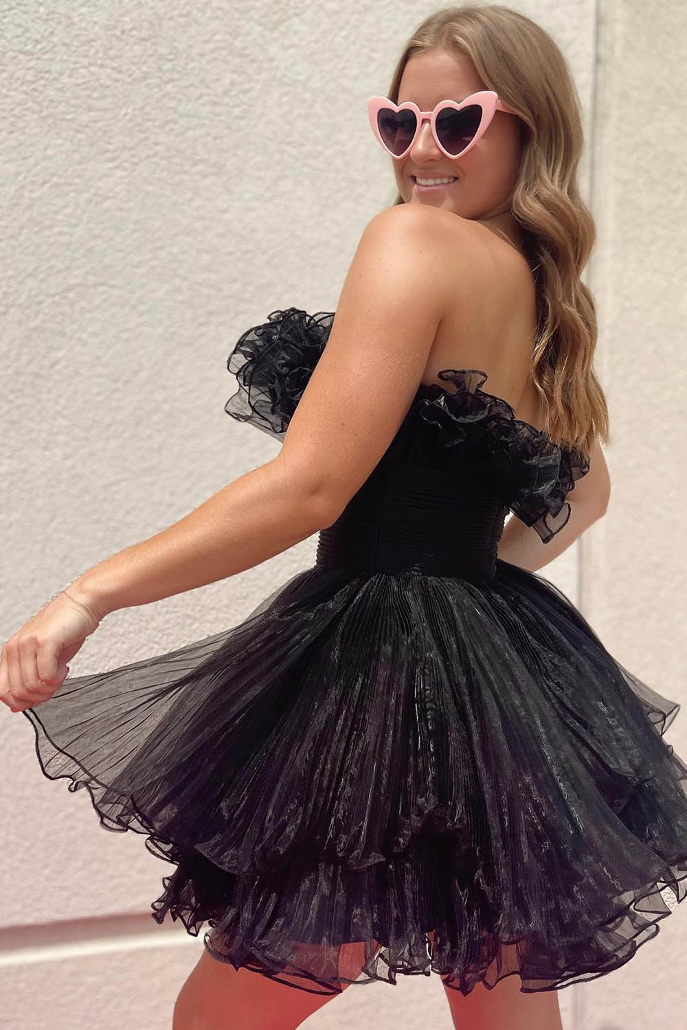 A-Linien-Kleid mit trägerlosem, gerüschten, kurzen Ärmeln