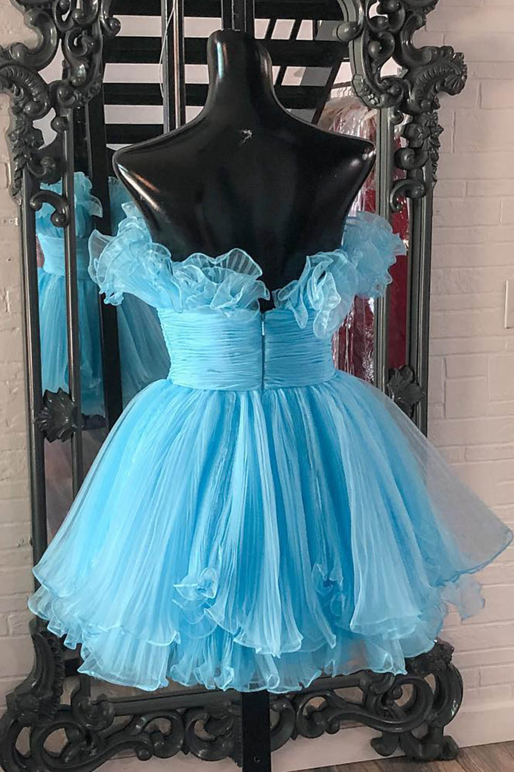 A-Linien-Kleid mit trägerlosem, gerüschten, kurzen Ärmeln