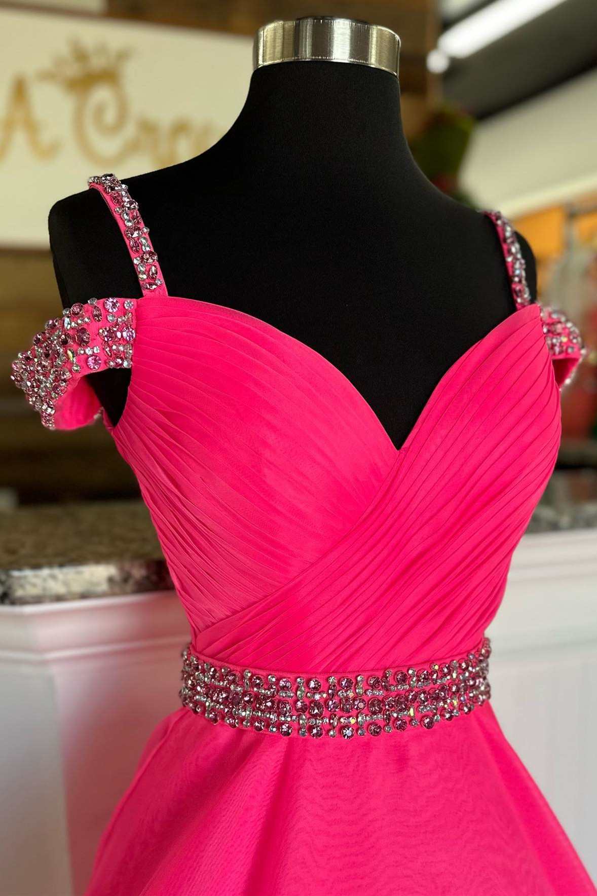 Vestido de fiesta Roycebridal de corte A con hombros descubiertos y cuentas en rosa intenso