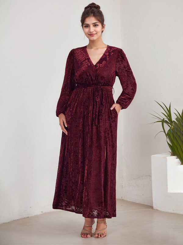 A-Linie V-Ausschnitt Lange Ärmel Samt Wadenlanges Kleid für die Brautmutter mit Schlitz