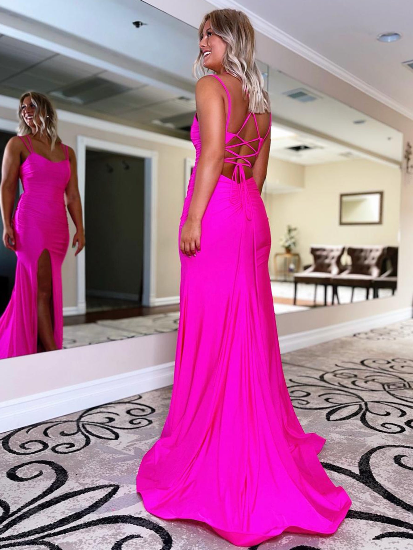Vestido de fiesta de jersey con tirantes finos y corte sirena