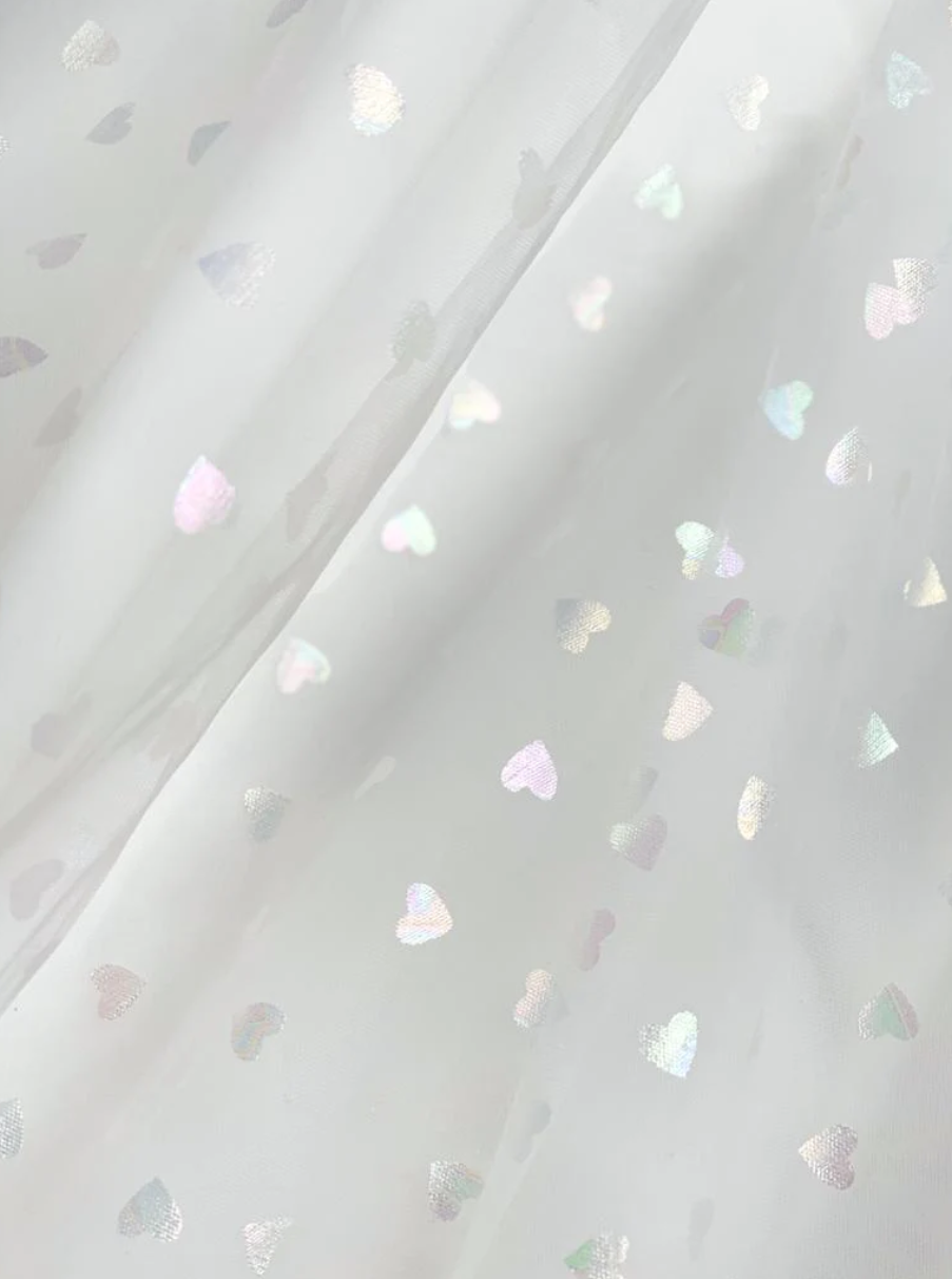 Vestido de fiesta hasta los tobillos con corsé, tirantes de lazo, tul y corazones brillantes