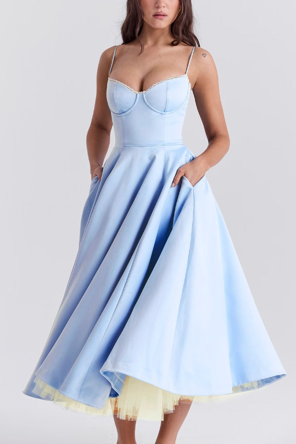 Ärmelloses Tutu-Maxikleid mit Strumpfhaltern und V-Ausschnitt