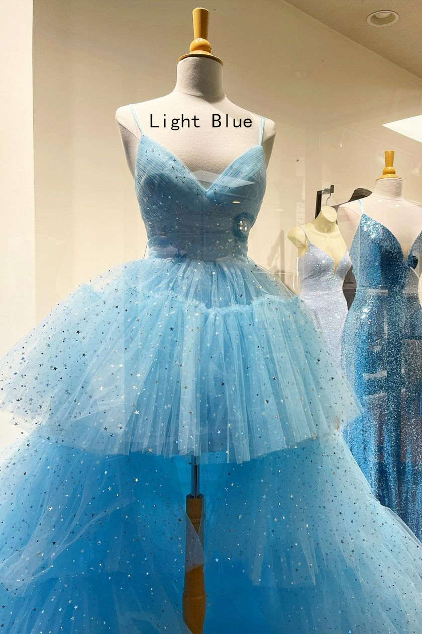 Vestido de fiesta de tul escalonado lavanda con brillo alto-bajo