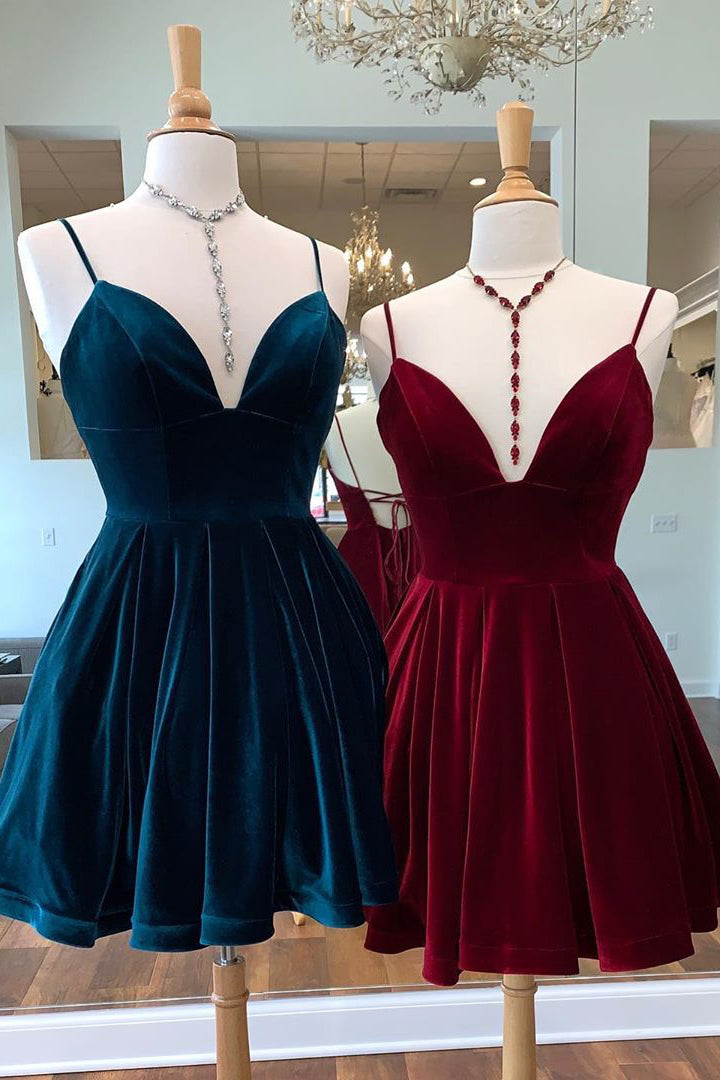 Vestido de fiesta de terciopelo con escote en V y corte A