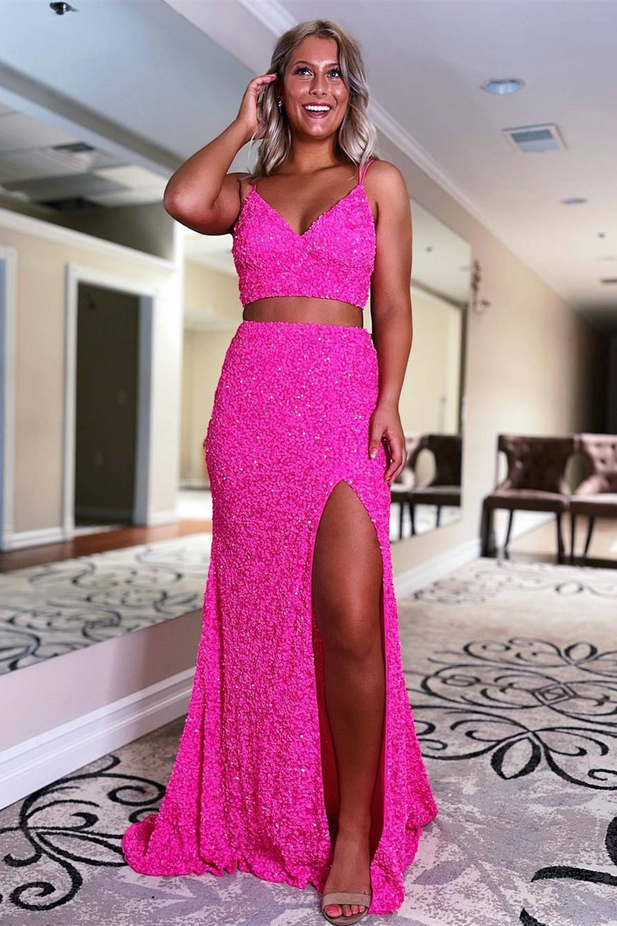Vestido de fiesta de dos piezas con lentejuelas y corte sirena y abertura