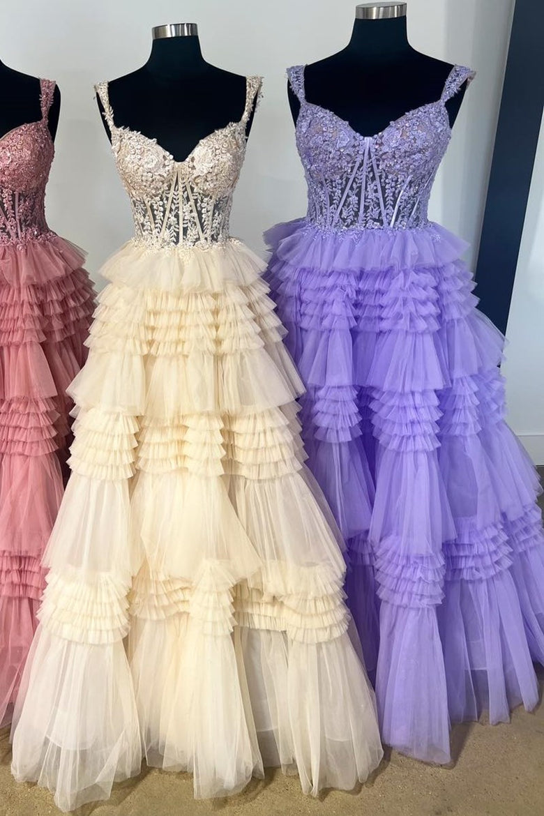 Vestido de fiesta largo de tul con hombros descubiertos y volantes en capas