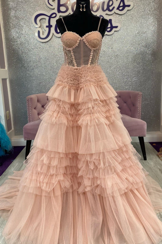 Vestido de fiesta de corte A con capas de tul rosa ruborizado, volantes y cordones en la espalda