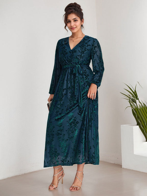 A-Linie V-Ausschnitt Lange Ärmel Samt Wadenlanges Kleid für die Brautmutter mit Schlitz