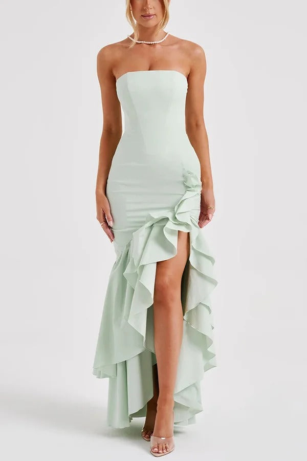 Sexy schulterfreies, schmal geschnittenes Maxikleid mit unregelmäßigem Saum