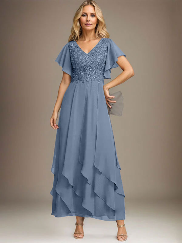 A-Linien-Kleid mit V-Ausschnitt, knöchellang, Spitzenchiffon und kaskadierenden Rüschen