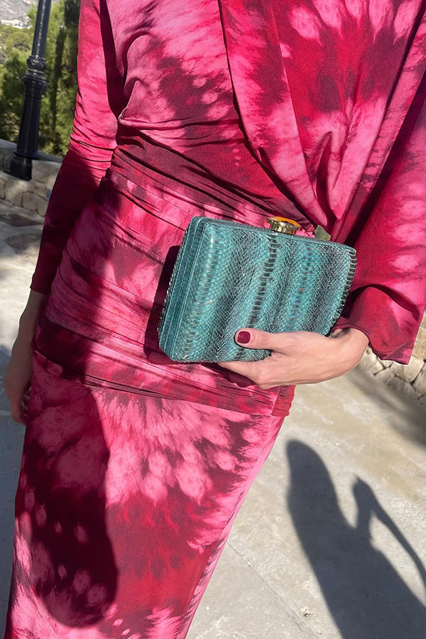 Claudia – Midikleid mit Batikmuster und Rüschen (vielfältige Tragemöglichkeiten)