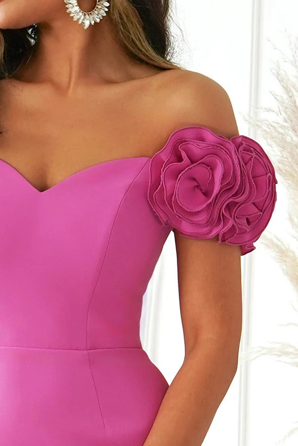 My Type – Trägerloses Midikleid mit Blumendetail und herzförmigem Ausschnitt und Schlitz