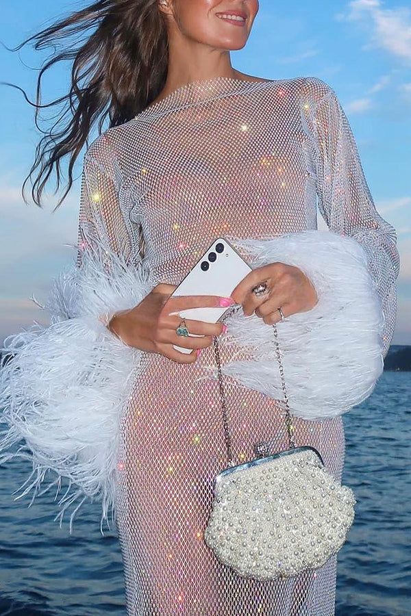 Night Surprise – Party-Minikleid mit Strass-Stoff und Federärmeln