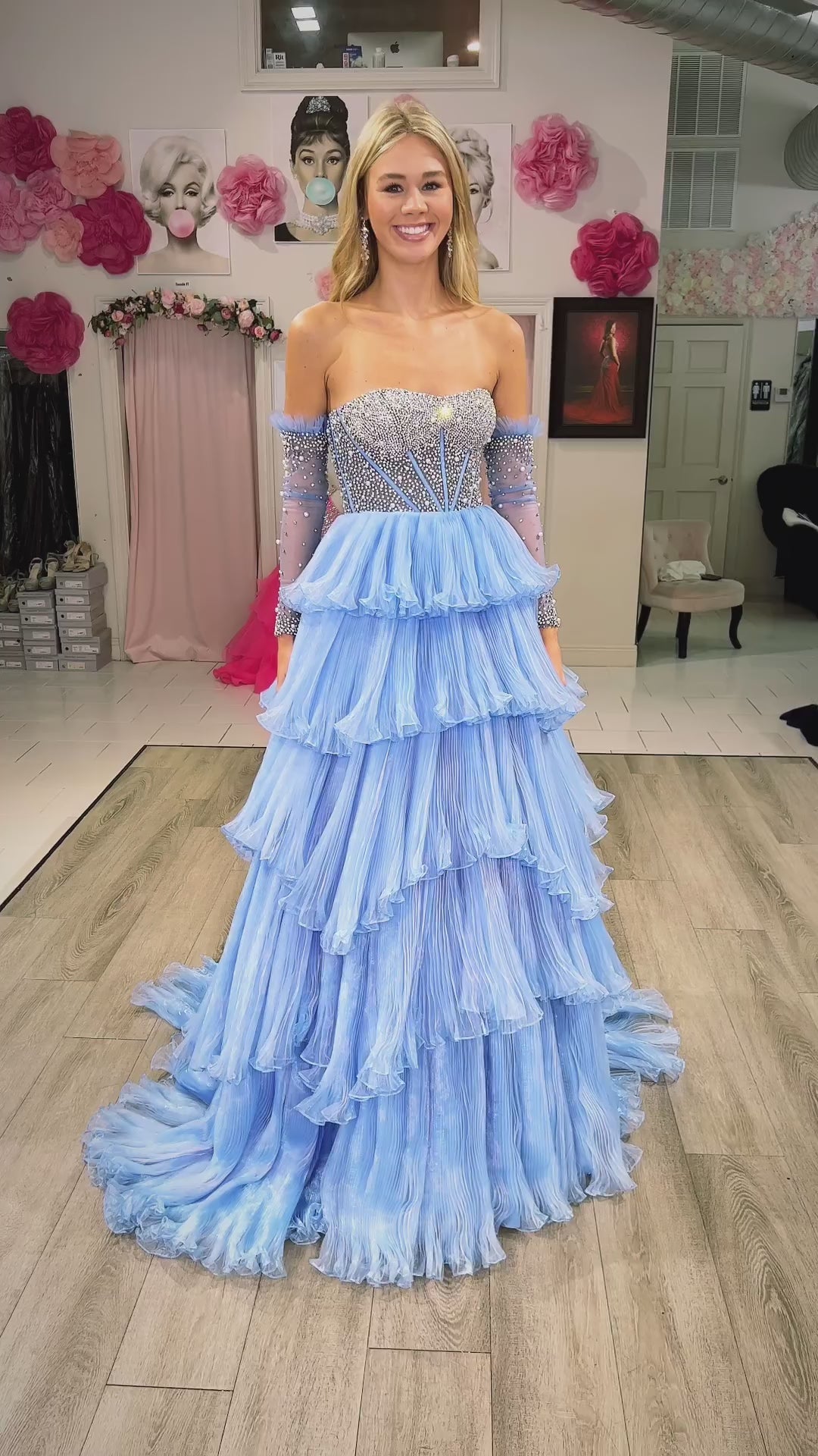 Roycebridal Lana | Vestido de fiesta de organza con escote en forma de A y mangas desmontables.