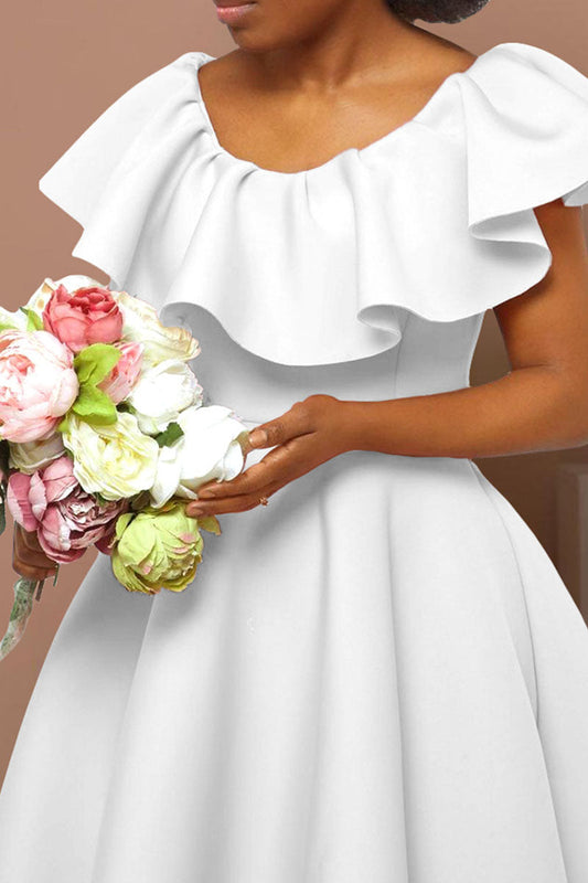 Elegante vestido de noche de cuello redondo con volantes y patchwork sólido