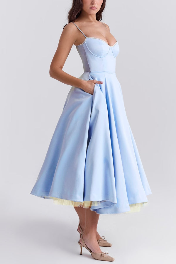 Ärmelloses Tutu-Maxikleid mit Strumpfhaltern und V-Ausschnitt