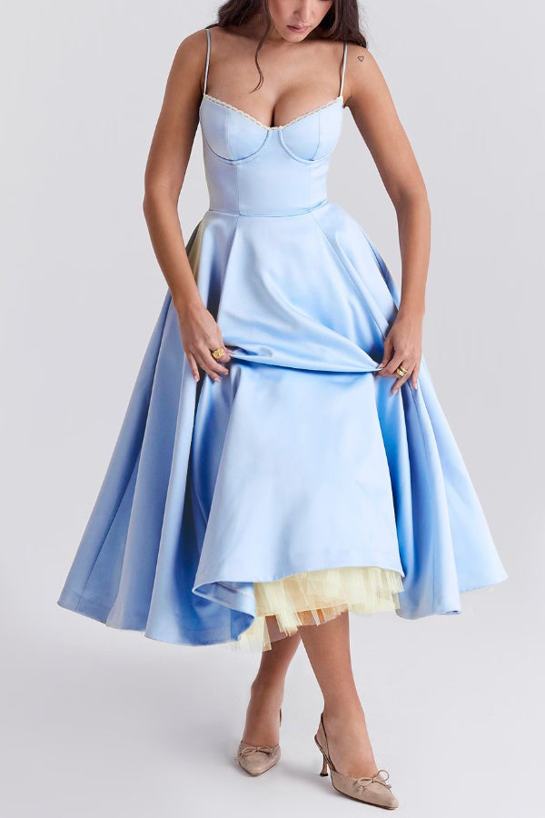 Ärmelloses Tutu-Maxikleid mit Strumpfhaltern und V-Ausschnitt