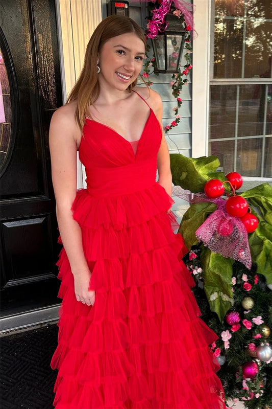 Vestido de fiesta largo con escote en V pronunciado y capas rojas de corte A