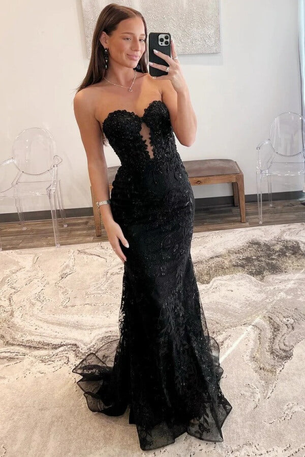 Vestido de fiesta largo con escote corazón, abertura en la espalda y apliques de encaje de sirena de tul