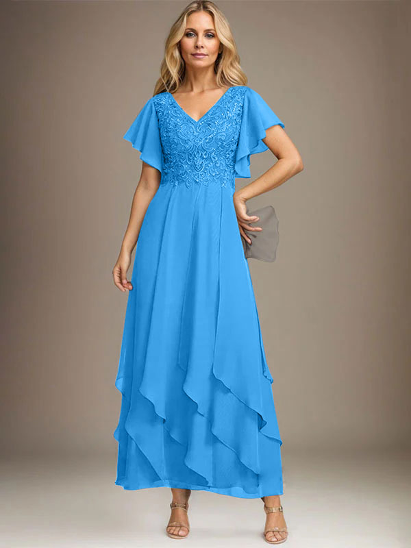 A-Linien-Kleid mit V-Ausschnitt, knöchellang, Spitzenchiffon und kaskadierenden Rüschen
