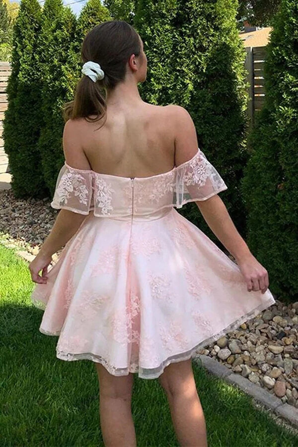 Charmantes A-Linien-Heimkehrkleid mit schulterfreier Spitze, kurze Partykleider