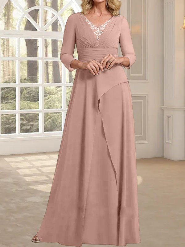 A-Linie, V-Ausschnitt, bodenlanges Chiffonkleid für die Brautmutter mit plissierter Perlenstickerei
