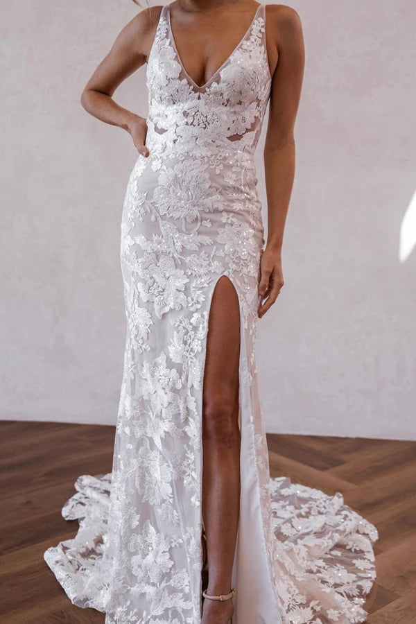 Elegante Meerjungfrau V-Ausschnitt Spitze Boho Brautkleider mit Schlitz