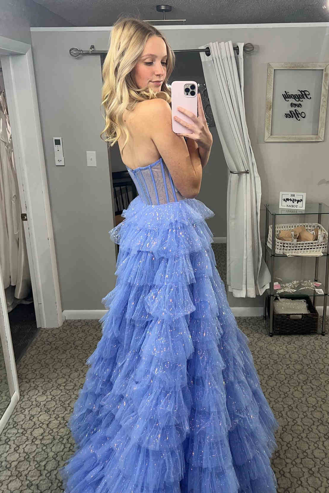 Roycebridal Aubriella | Vestido de fiesta de tul brillante con volantes, corte A y corsé sin tirantes