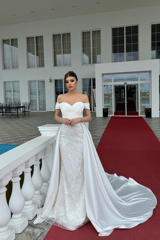 Fabulosos vestidos de novia blancos de corte A, sin mangas, con apliques de encaje y hombros descubiertos