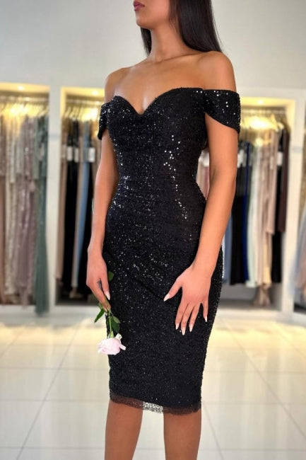 Wunderschöne kurze schwarze schulterfreie Cocktailkleider mit Glitzer