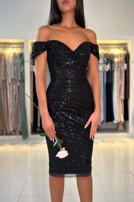 Wunderschöne kurze schwarze schulterfreie Cocktailkleider mit Glitzer