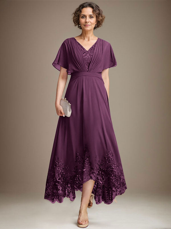 A-Linie V-Ausschnitt Asymmetrisches Spitzen-Chiffon-Kleid für die Brautmutter mit Plissee