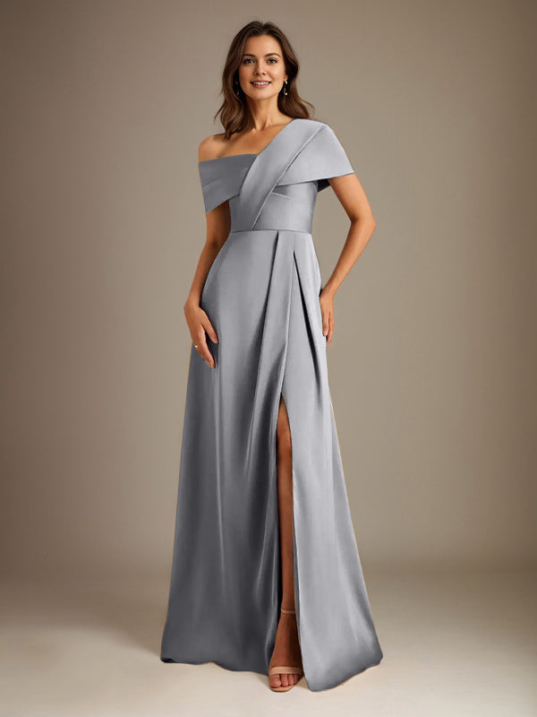 Vestido de madre de la novia de satén con escote asimétrico en forma de A y largo hasta el suelo con pliegues