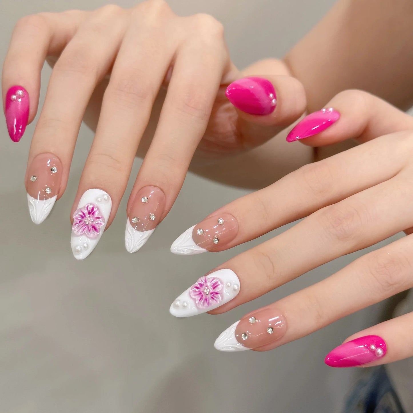 Nuevo estilo de uñas 3D a presión, pintadas a mano, con diseño de flor de huevo de fresa para primavera y verano, totalmente hechas a mano.