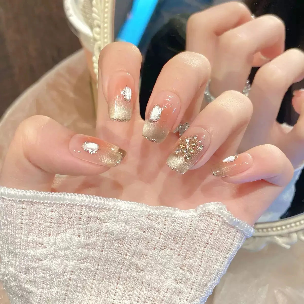 Uñas postizas acrílicas reutilizables, uñas postizas color nude, uñas postizas francesas almendradas