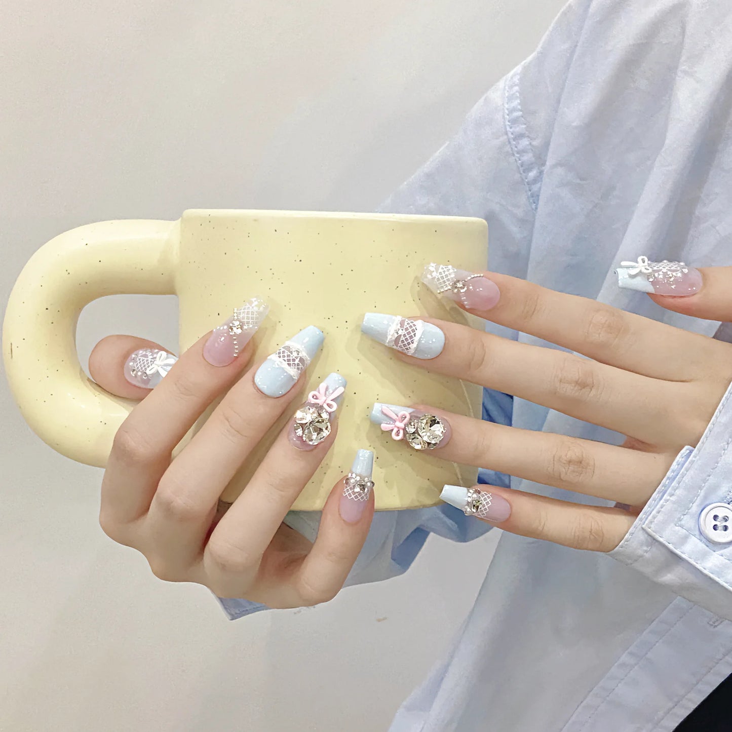 Nuevo estilo, dulce lazo azul, uñas postizas desmontables, hechas a mano, acrílicas, reutilizables, con pegamento, uñas postizas realistas.