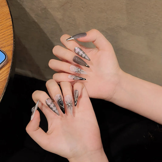 Uñas postizas de cobertura completa de la mejor calidad, uñas postizas de metal pintadas a mano, estilo dulce, fresco y sexy.