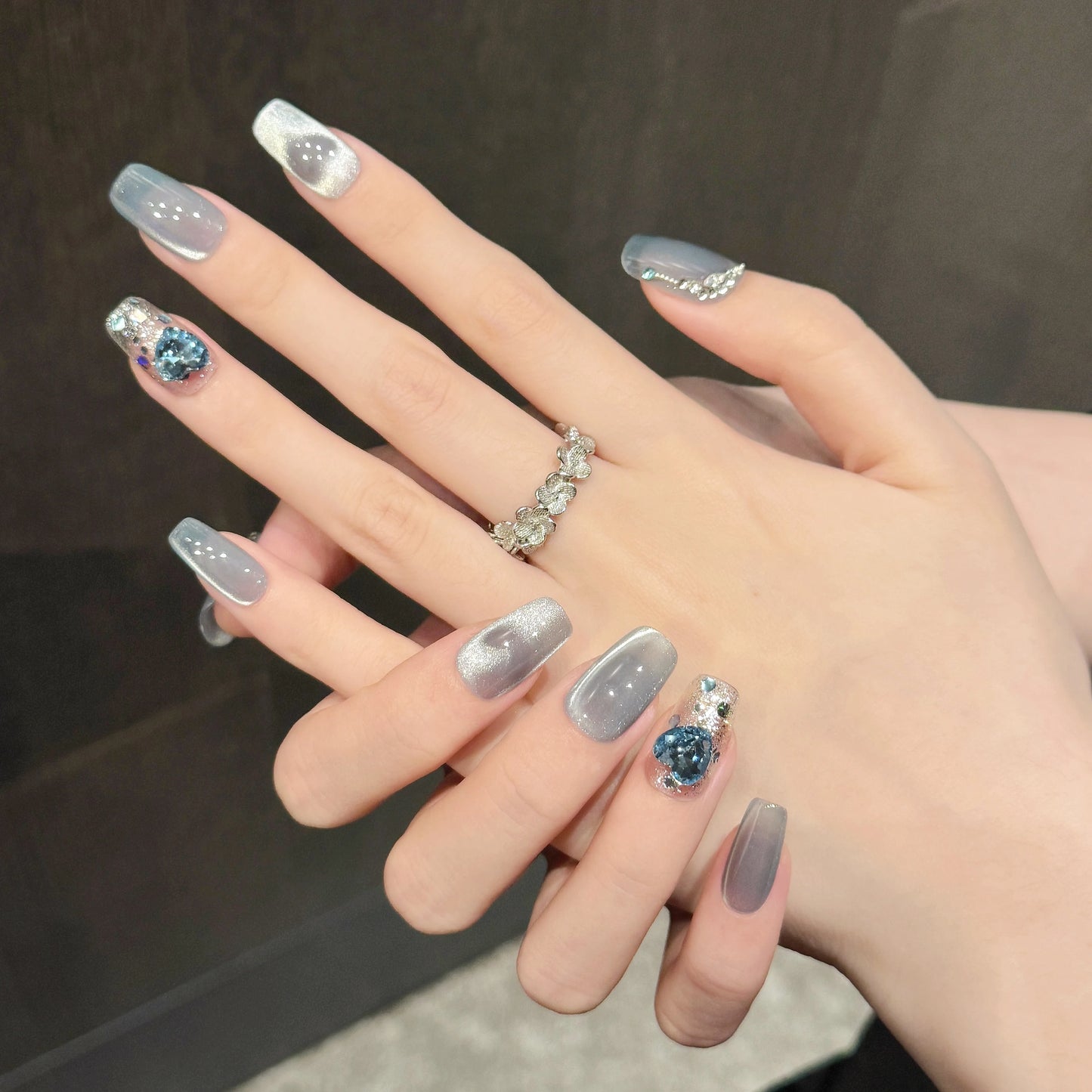 Uñas postizas personalizadas de ojo de gato azul con purpurina, 10 unidades, hechas a mano, con diamantes de imitación
