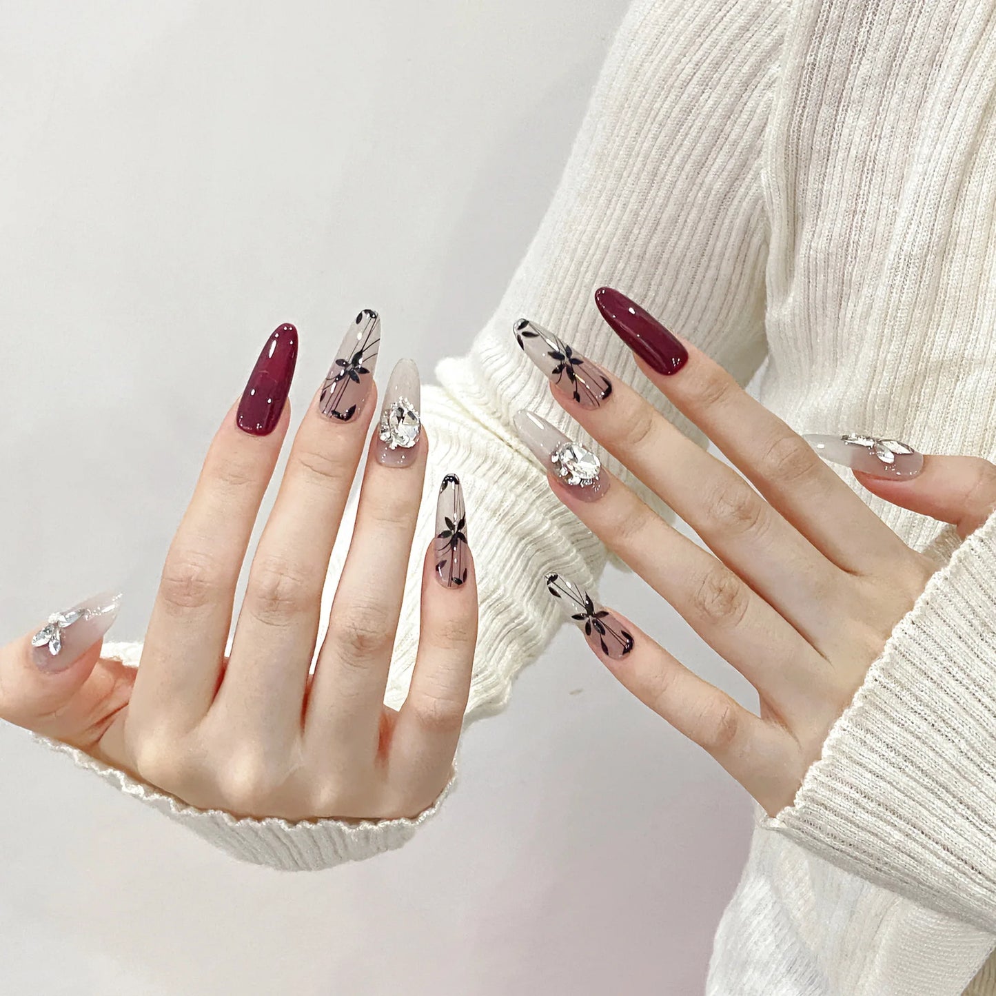 Uñas postizas artificiales de lujo, hechas a mano, de gel francés de cobertura completa, desmontables, prensadas a mano, uñas adhesivas