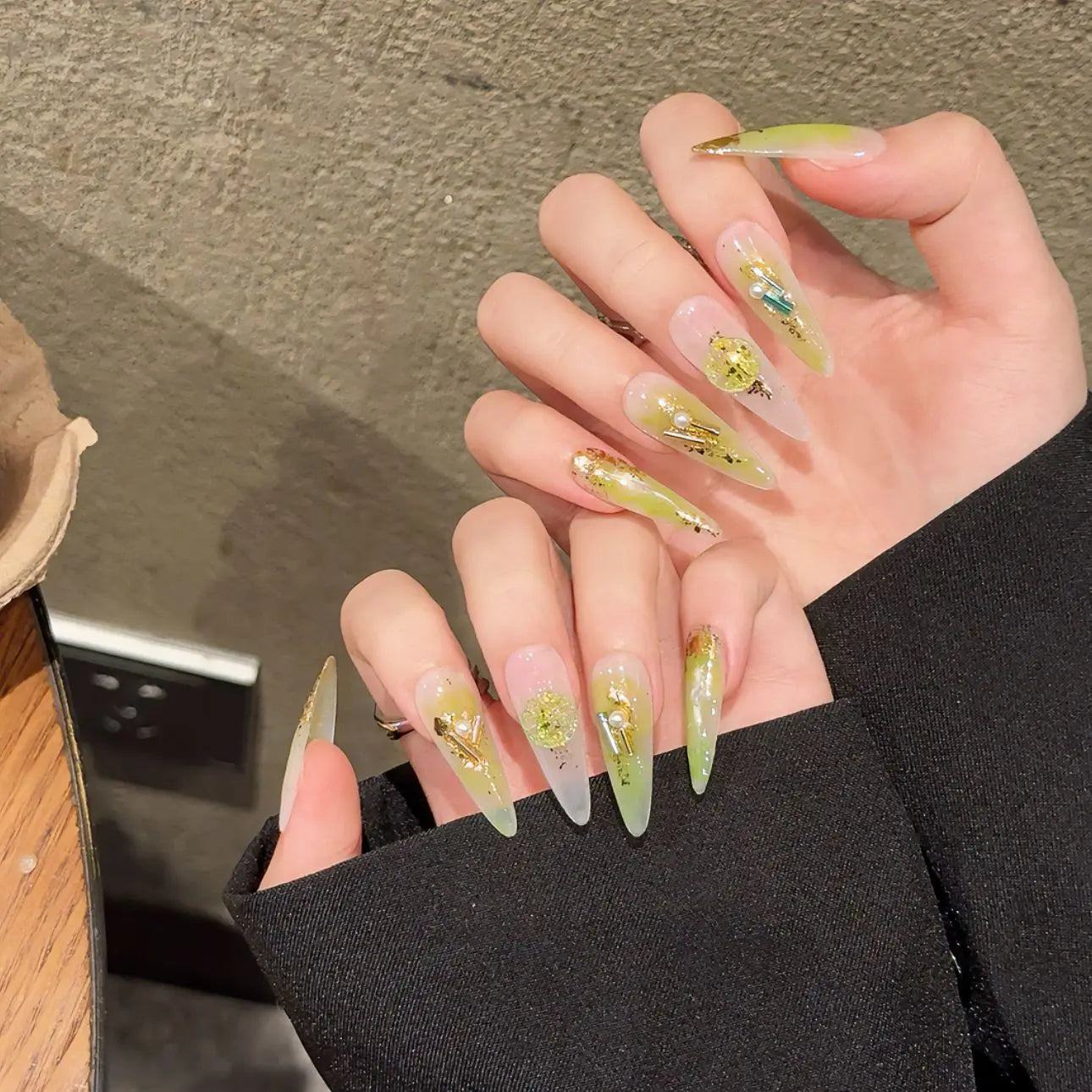 Latest High Quality Stick on Nails Glitter Luxury Ballerina French Press on Nails Acrylic ABS Gel Artificial Nails