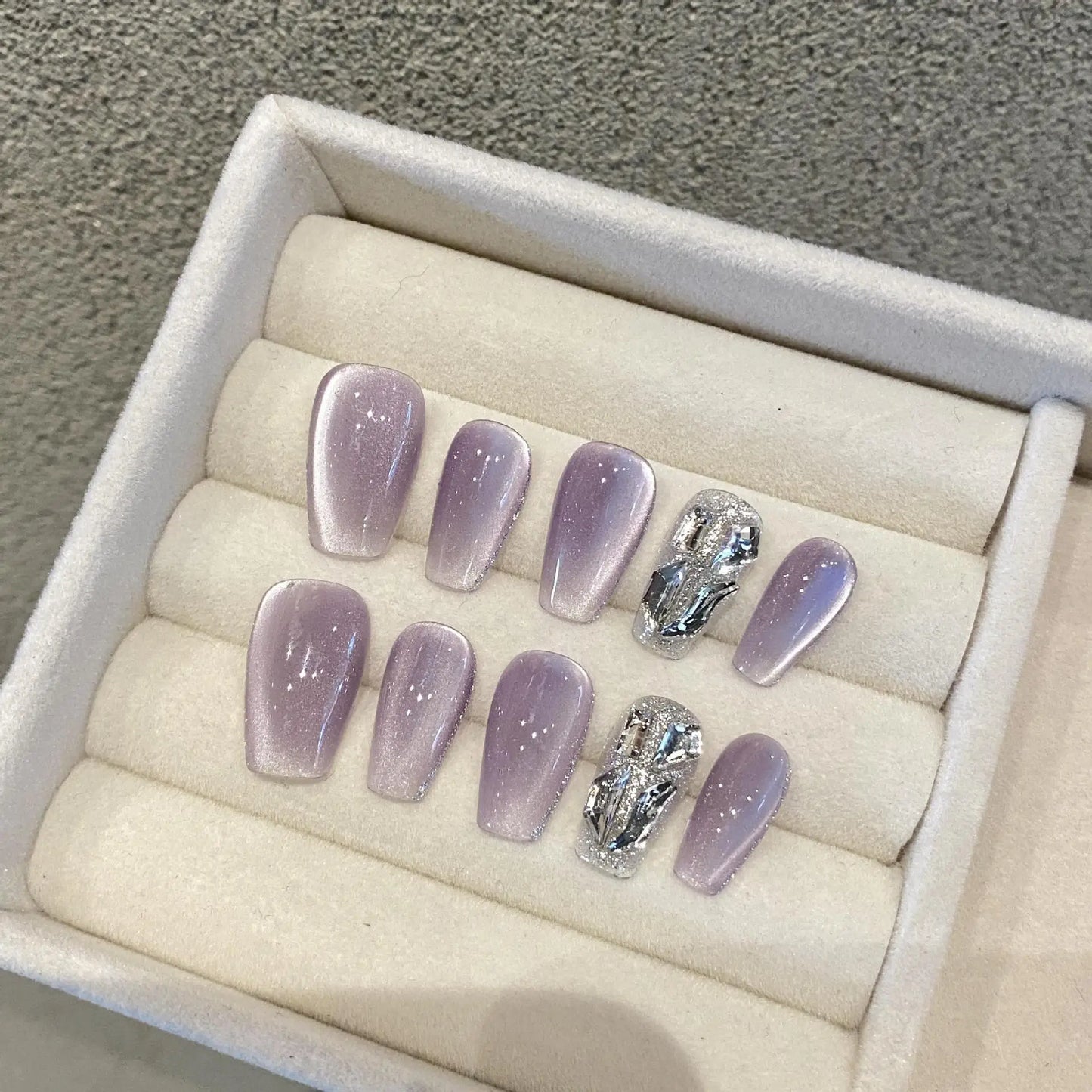 Uñas postizas francesas reutilizables de alta calidad, hermosas y de lujo, hechas a mano con purpurina.