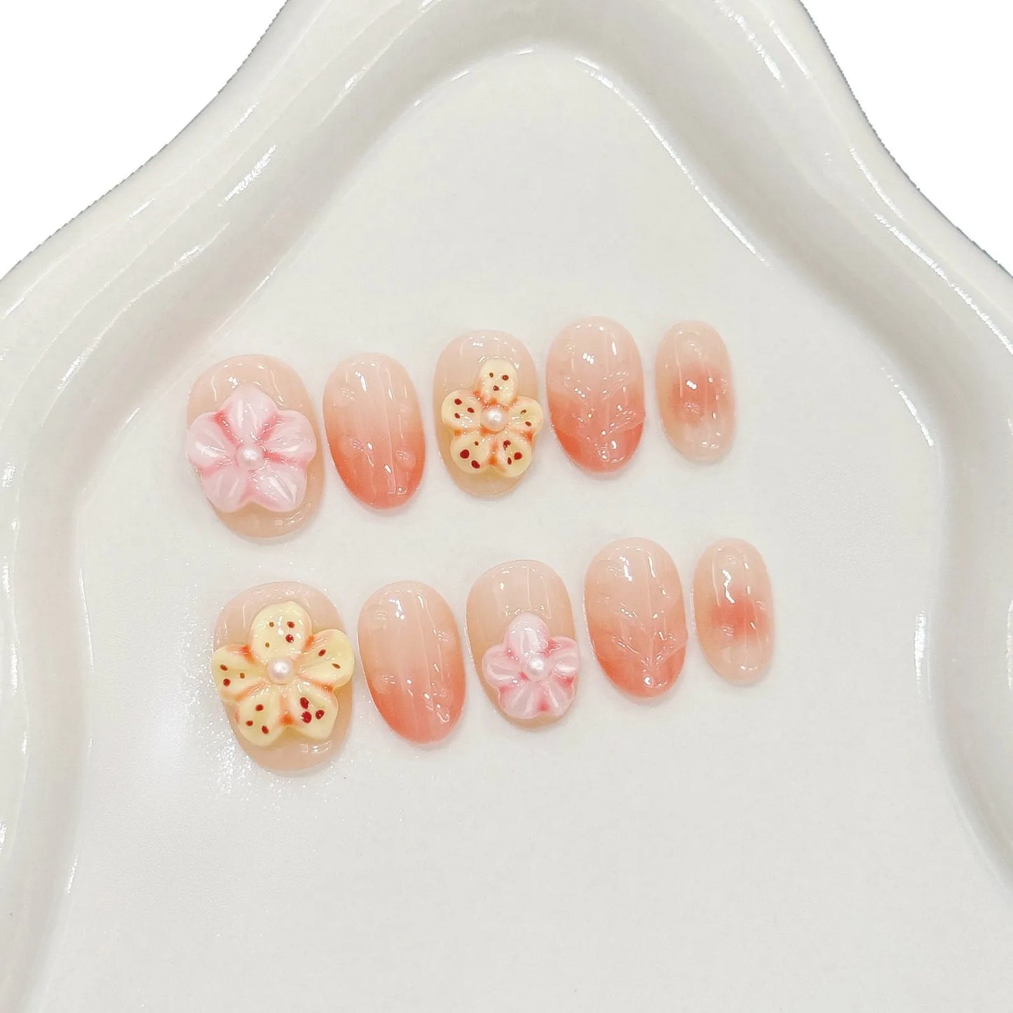 Uñas cortas desmontables con flores moldeadas a mano para vacaciones de verano en la playa