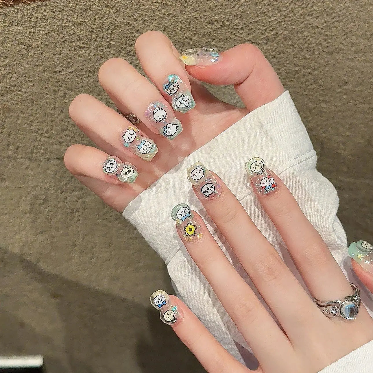 Uñas prensadas a mano con pegamento, accesorios de alta calidad para uñas, uñas postizas personalizadas de lujo a la moda.